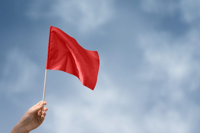 5 Red Flags That Could Signal a Rental Scam in The Algarve