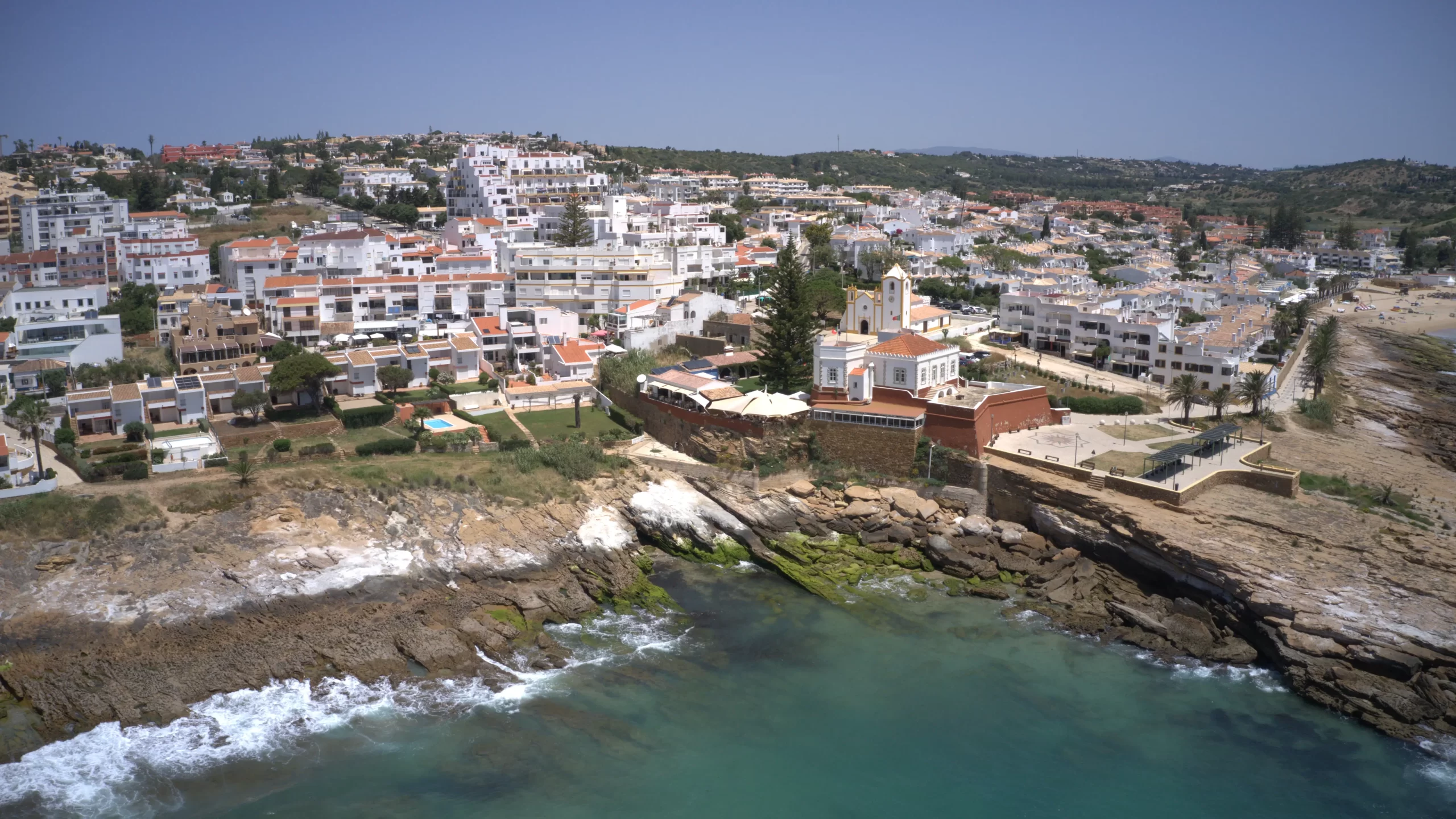 Algarve property buyers
