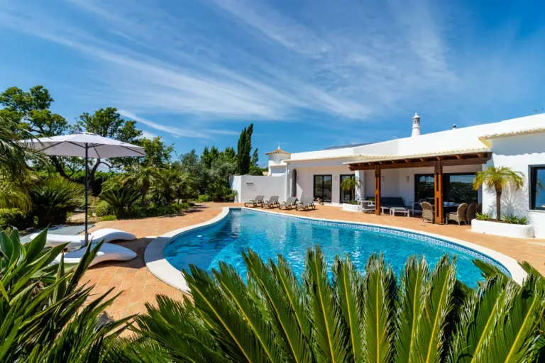 algarve-holiday-let-compliance-calendar-2026
