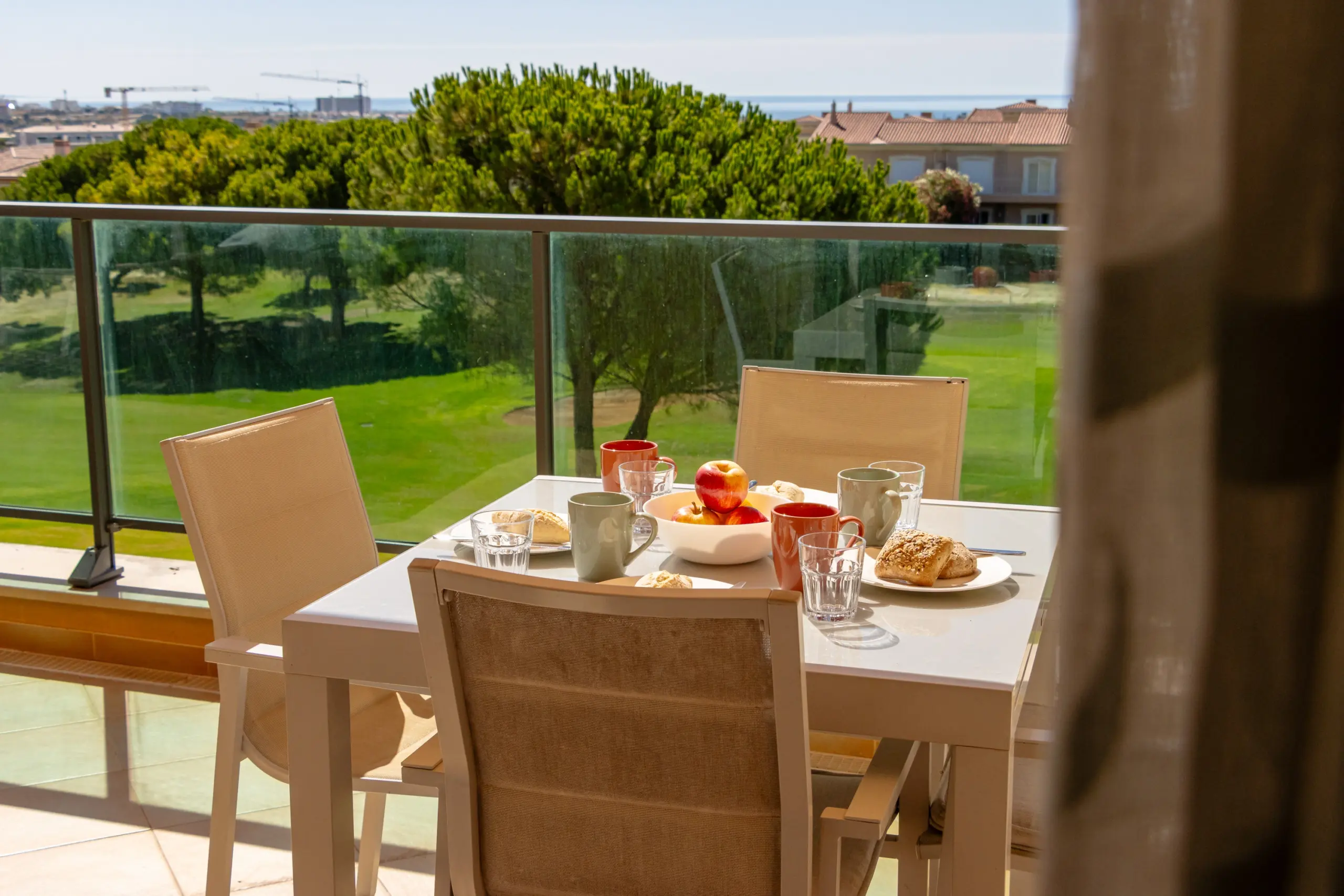 Algarve holiday let managed under an established Superhost profile