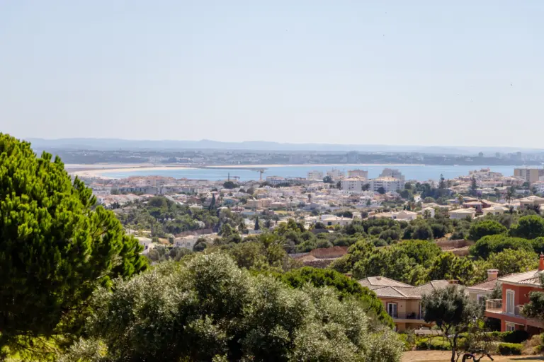 Algarve holiday villa affected by minimum stay rules